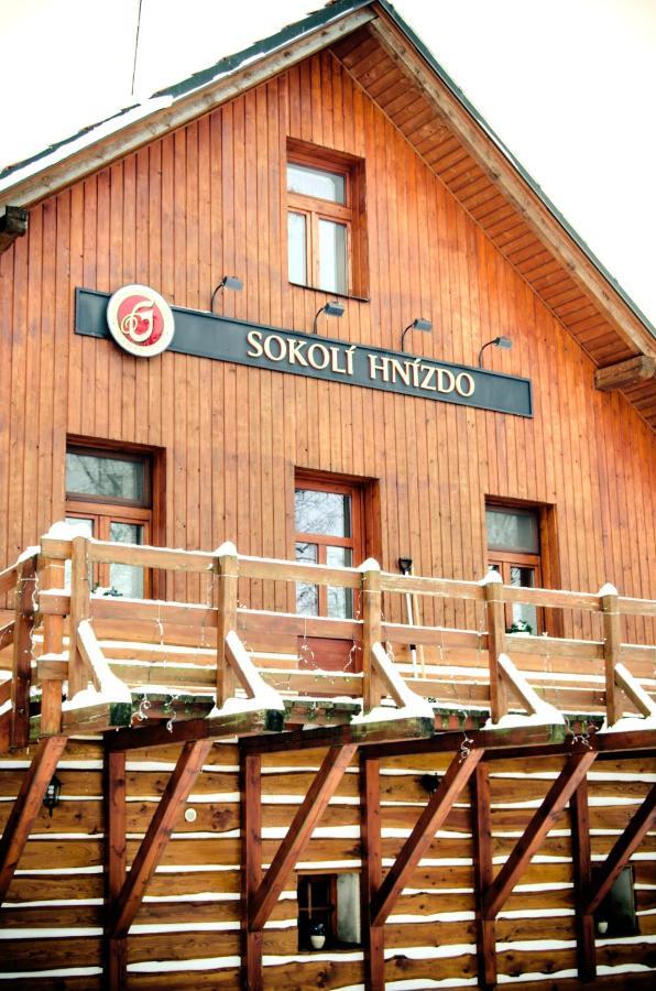Hlaska Sokoli Hnizdo酒店 外观 照片